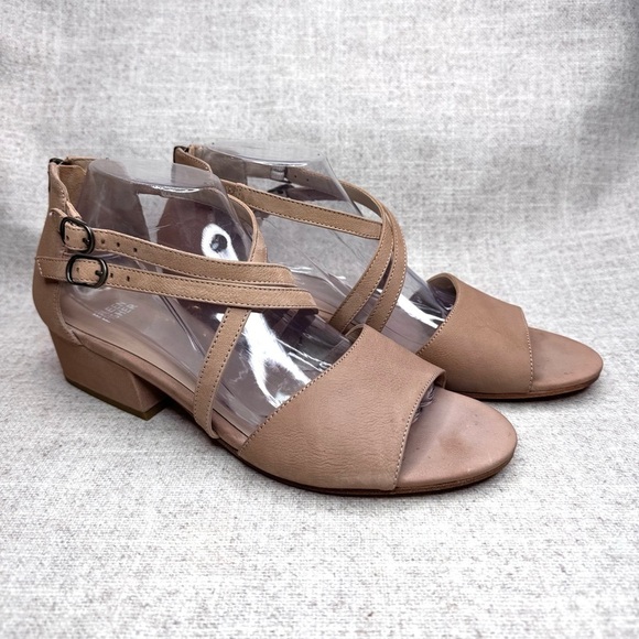 Eileen Fisher Shoes - Eileen Fisher‎ strappy low heel Kyra sandals, tan nubuck suede size 10 casual